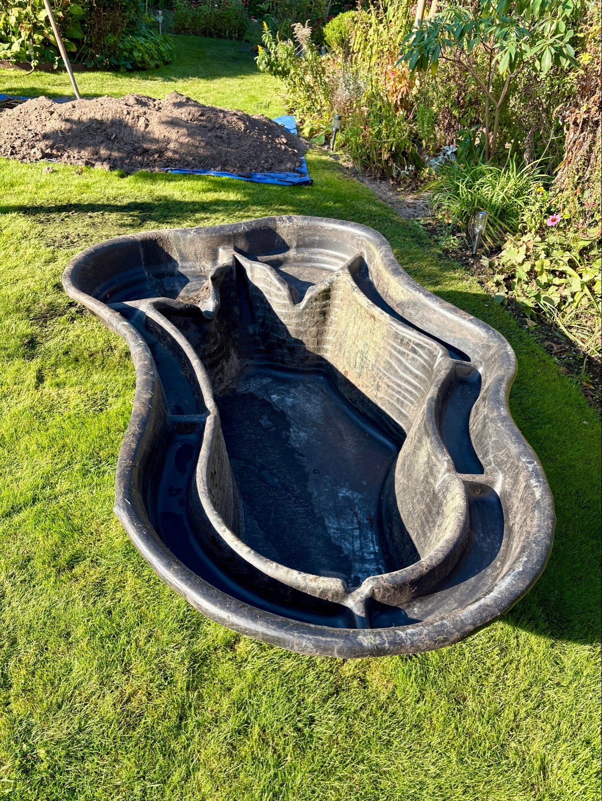 Voorgevormde vijverbak 350 liter, Tuin en Terras, Ophalen, Gebruikt