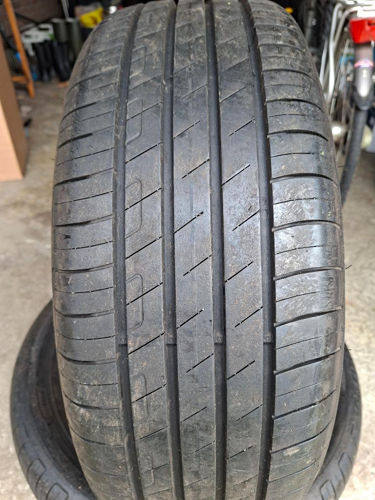 2x 215/55R17 Good Year zomerbanden ZGAN, Auto-onderdelen, Ophalen