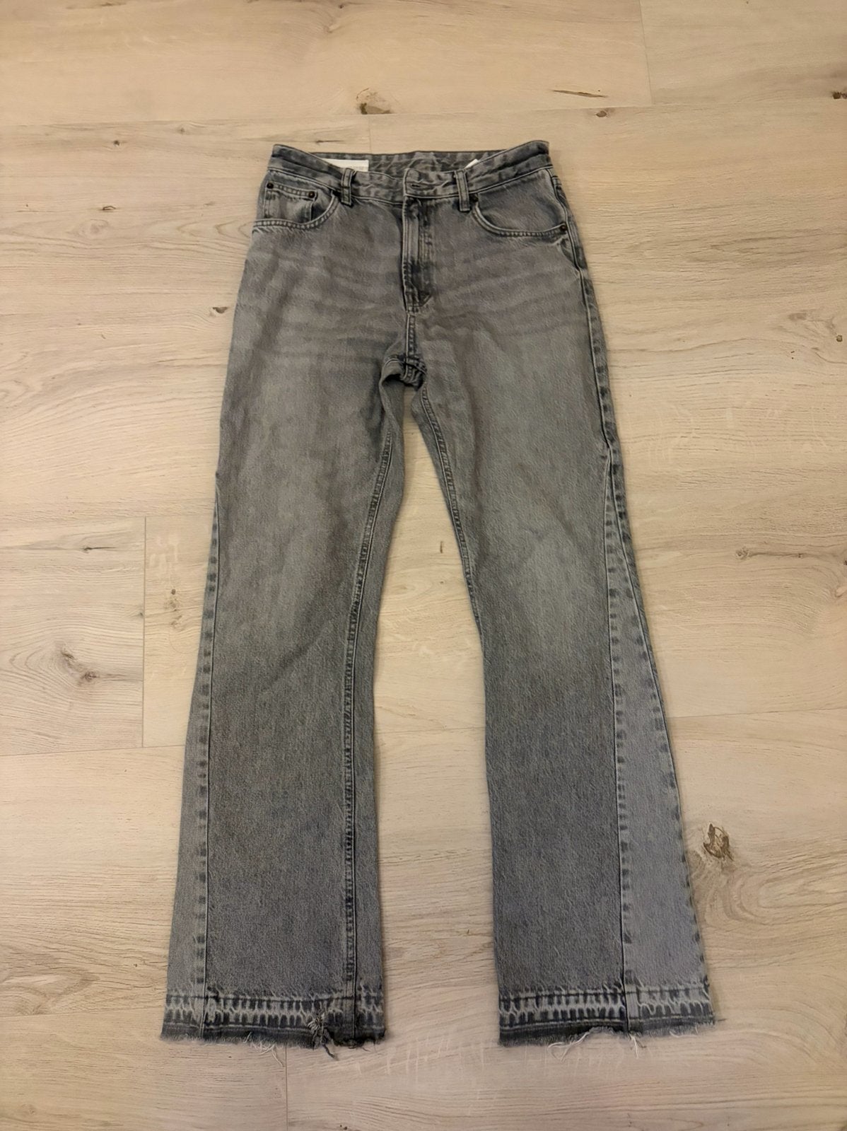 Grijze zara flared jeans, Ophalen of Verzenden, Zo goed als nieuw, Grijs, W28 - W29 (confectie 36)