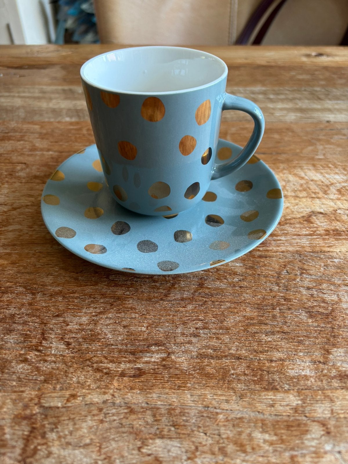 Mok en schotel blauw met gouden stippen, Huis en Inrichting, Hema, Nieuw, Ophalen of Verzenden, Overige stijlen