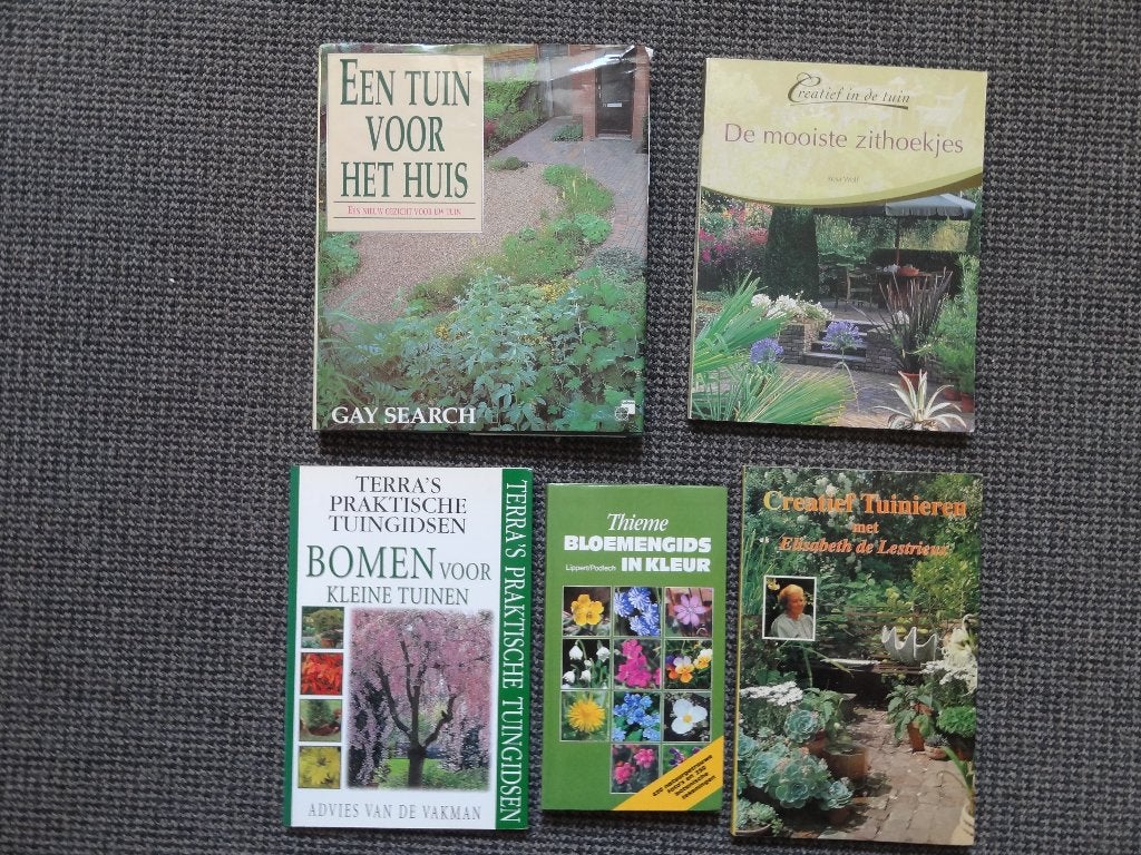 5 boeken over creatief tuinieren, bomen, bloemengids, Boeken, Verzenden, Gelezen, Tuinieren en Tuinplanten