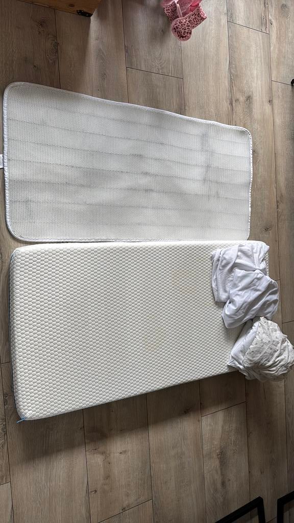 Aerosleep matras - topper - 2 aerosleep hoeslakens en meer, Kinderen en Baby's, Kinderkamer | Beddengoed, Jongetje of Meisje, Wit