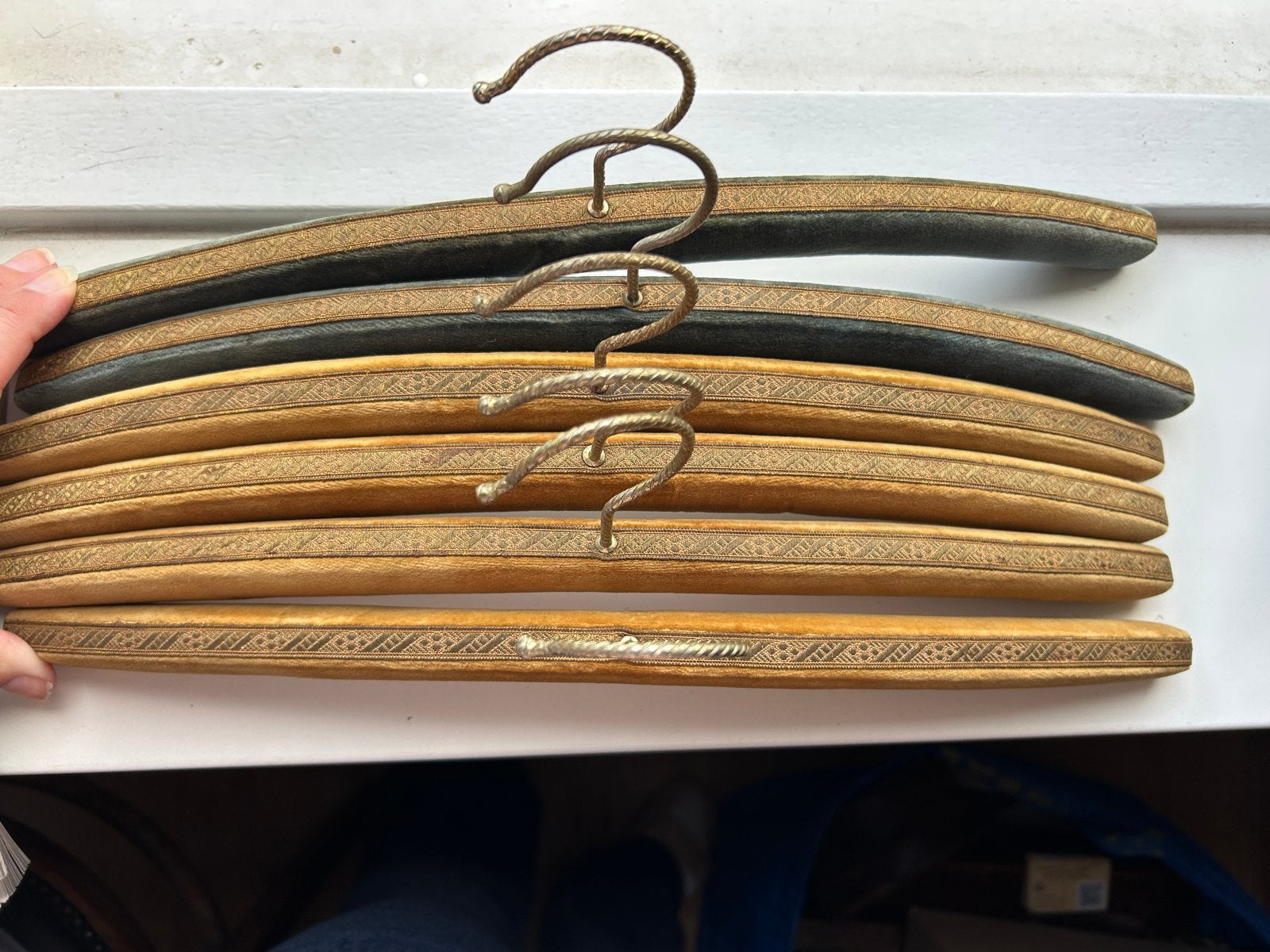 Vintage Kledinghangers - Fluweel, Kleding | Dames, Ophalen of Verzenden, Gebruikt, Fluweel, Volwassenen
