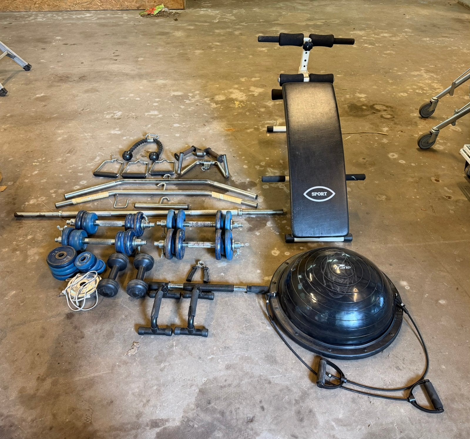 Complete Fitnessset (O.a. trainingsbank & halterset), Ophalen, Gebruikt