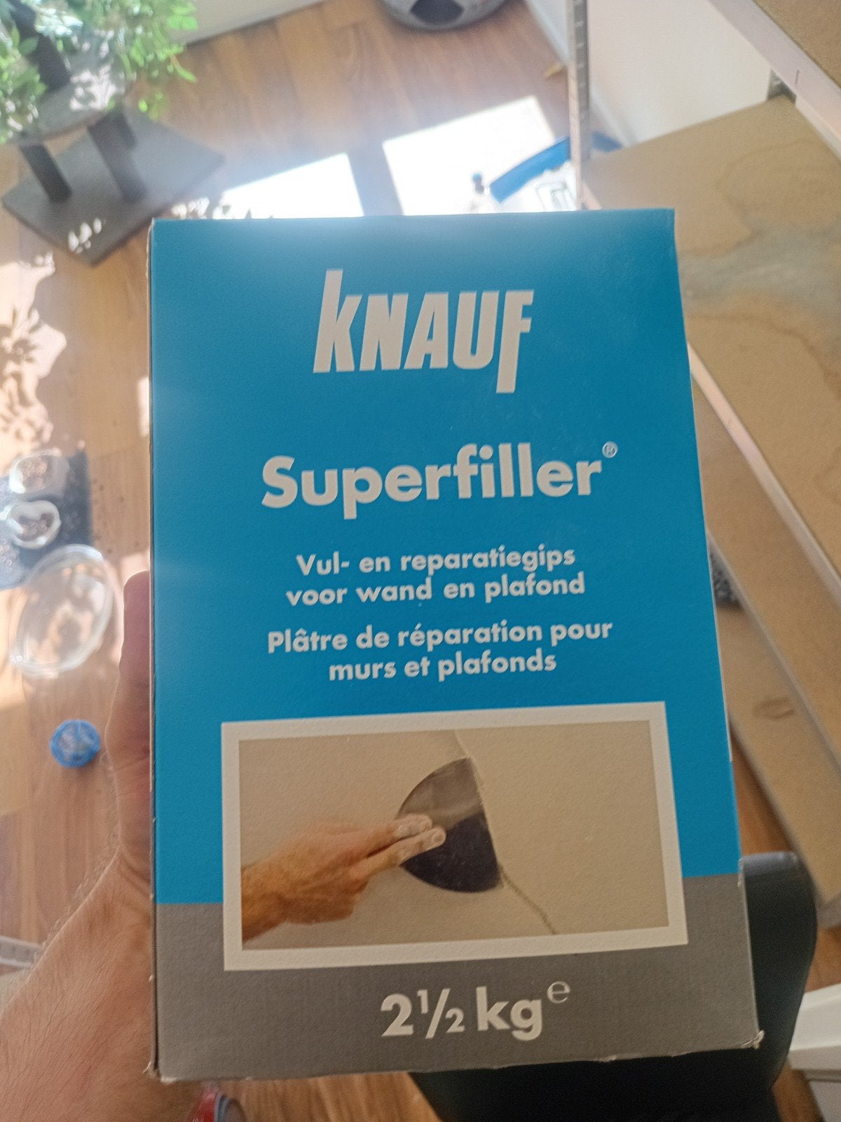 Knauf Superfiller Vul- en reparatiegips 2,5 kg, Minder dan 5 liter, Ophalen of Verzenden, Nieuw, Wit
