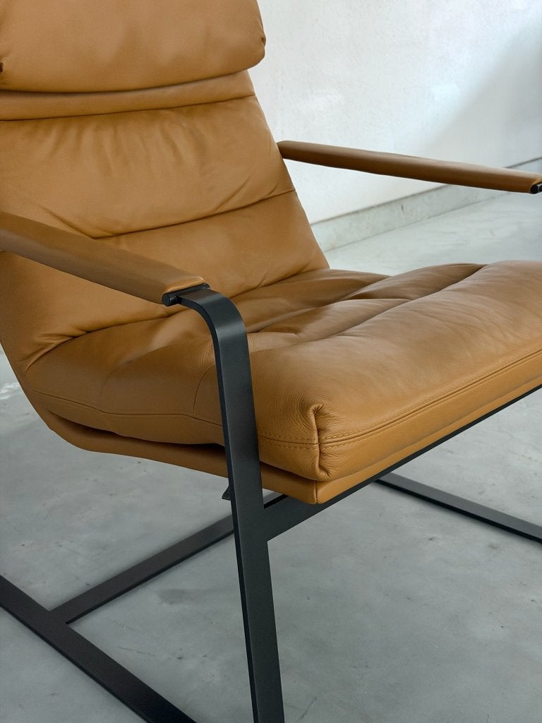 Leolux Indra fauteuil – Leder Ceras Brandy – Nieuwstaat, Ophalen, Pode Jori Cassina, 75 tot 100 cm, Zo goed als nieuw