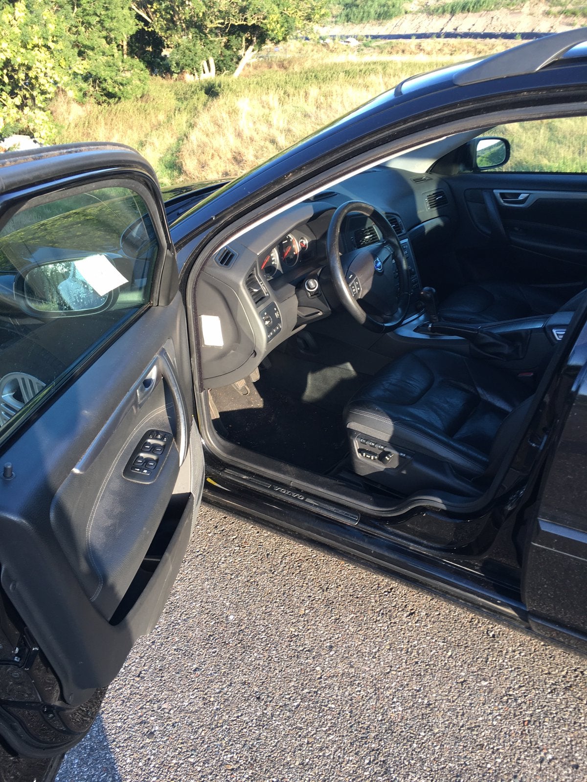 Volvo V70 2.4 140PK 2007 Summum Stoel Elekti Nw Distri NAP, Auto's, Volvo, Voorwielaandrijving, Euro 5, 1800 kg, Zwart