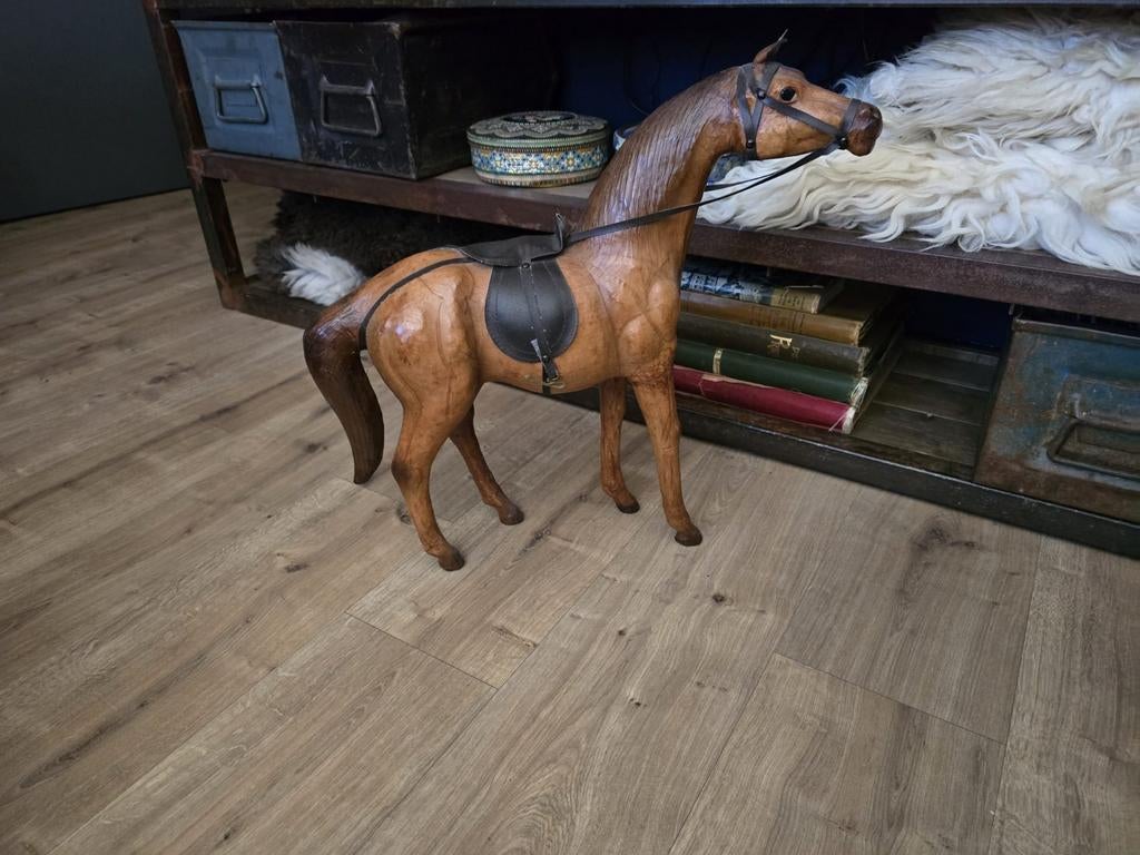 Lederen paard. 50 cm hoog en 50 cm lang., Ophalen of Verzenden