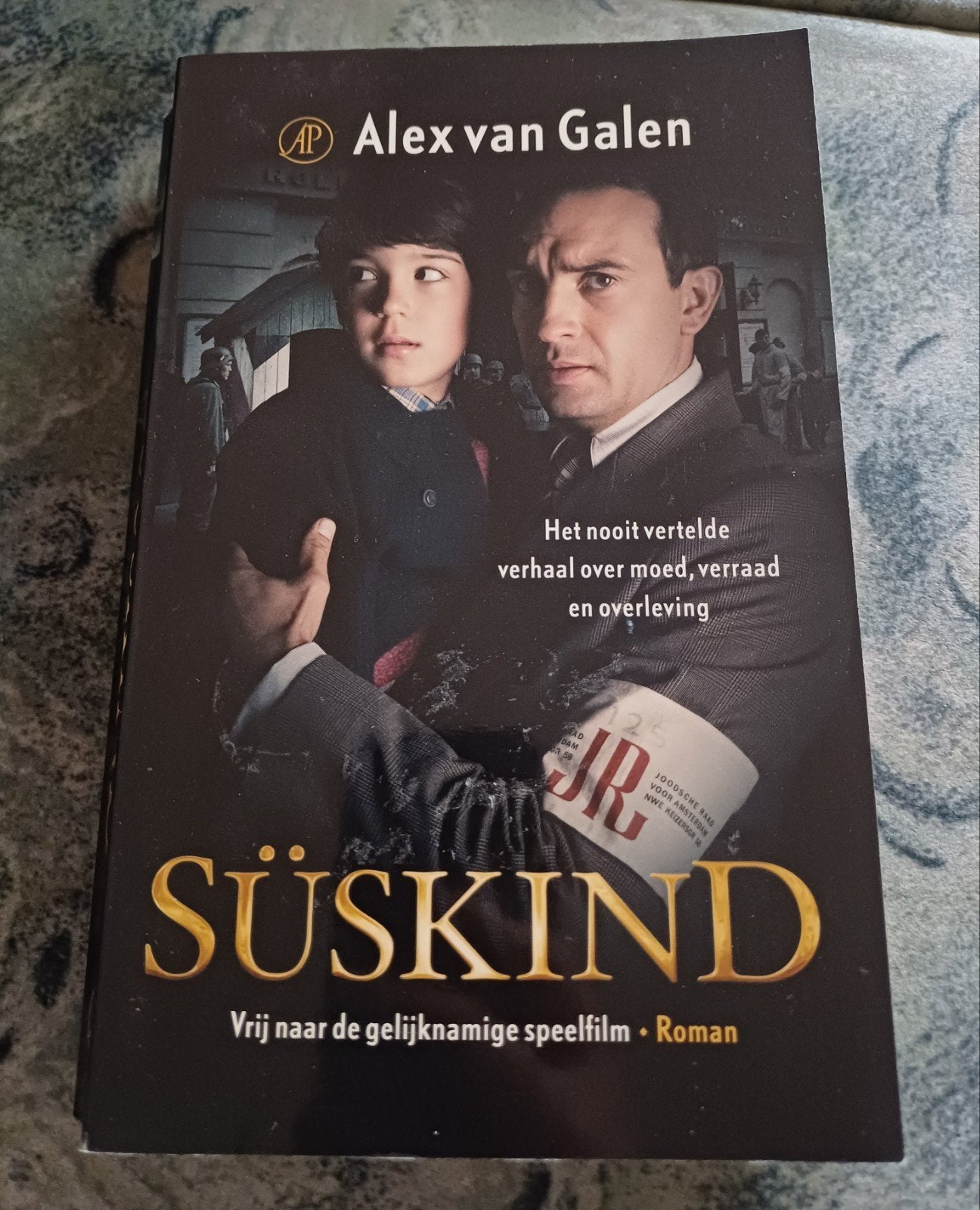 Süskind - Roman gebaseerd op waargebeurde geschiedenis, Boeken, Ophalen of Verzenden, 20e eeuw of later, Zo goed als nieuw, Alex van Galen