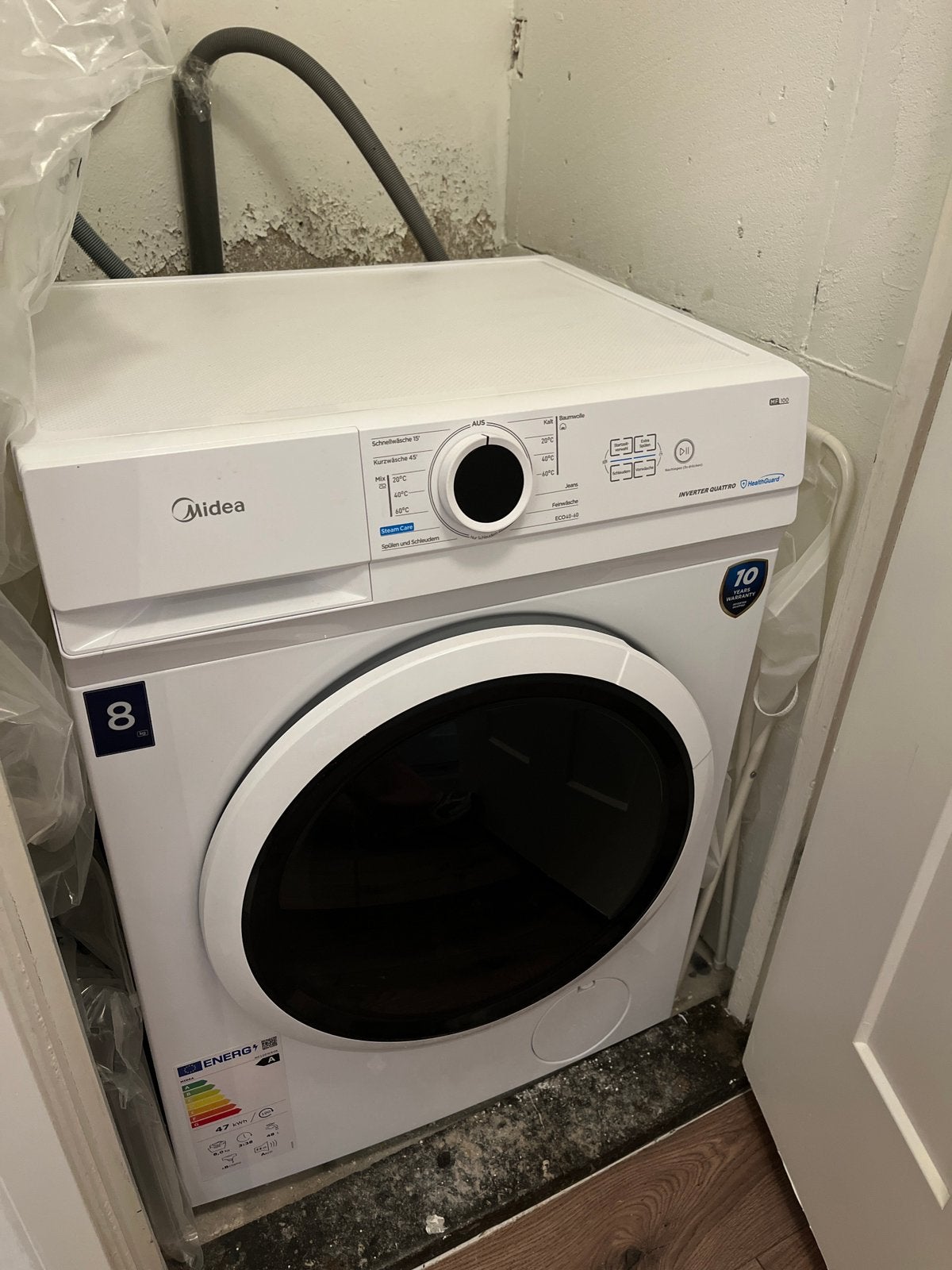Midea 8kg wasmachine energielabel A, Ophalen, 1200 tot 1600 toeren, 8 tot 10 kg, Zo goed als nieuw