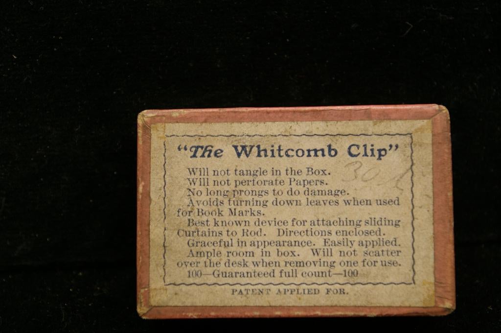 Antiek doosje vol met Whitcomb Clips paperclips, Antiek en Kunst, Ophalen of Verzenden