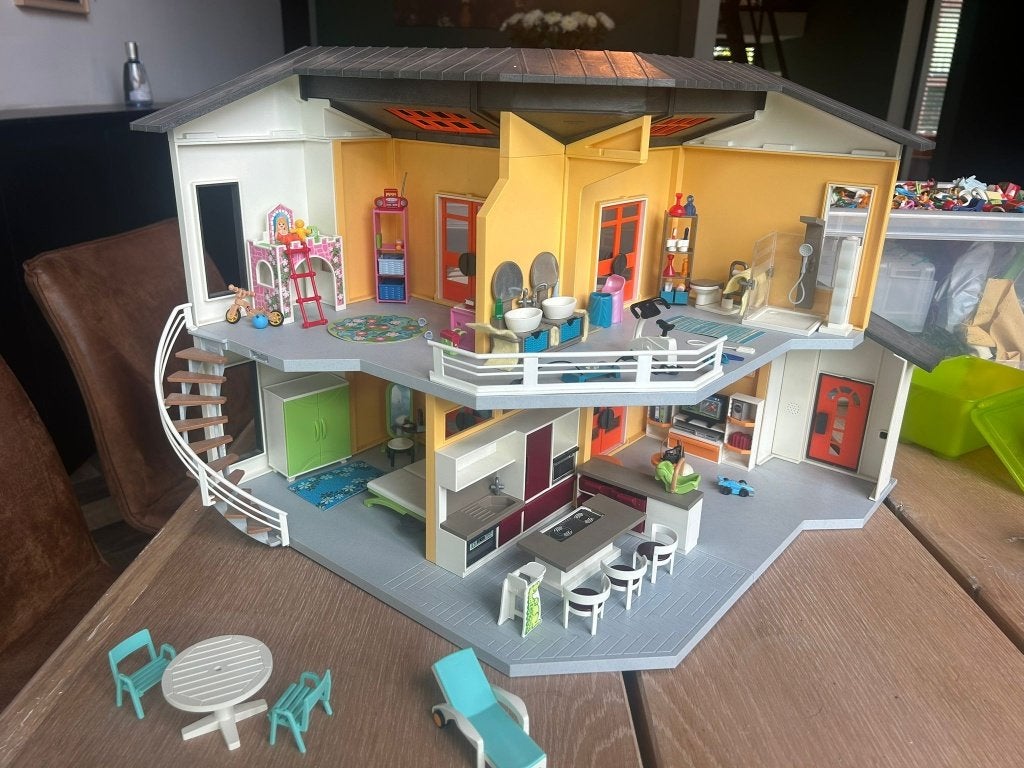 Grote Playmobil City Life set, Ophalen, Gebouw, Complete set, Zo goed als nieuw