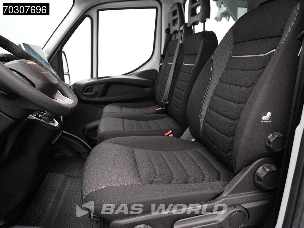 Iveco Daily 35C21 3.0L Automaat Driezijdige Kipper Dubbelluc, Automaat, Stof, Euro 6, 4 cilinders