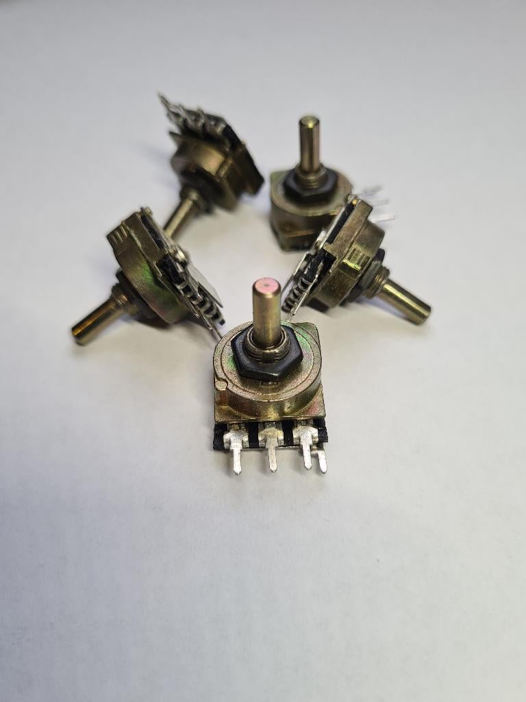 5-st Radiohm potentiometer 22k Omgekeerd-Logaritmisch Mono, Ophalen of Verzenden, Nieuw