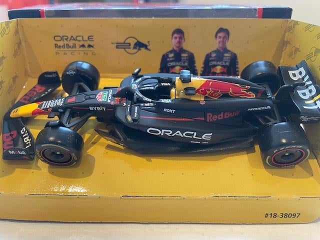 Red Bull Racing RB20 Max Verstappen 2023, Verzamelen, Automerken, Motoren en Formule 1, Ophalen of Verzenden, Zo goed als nieuw