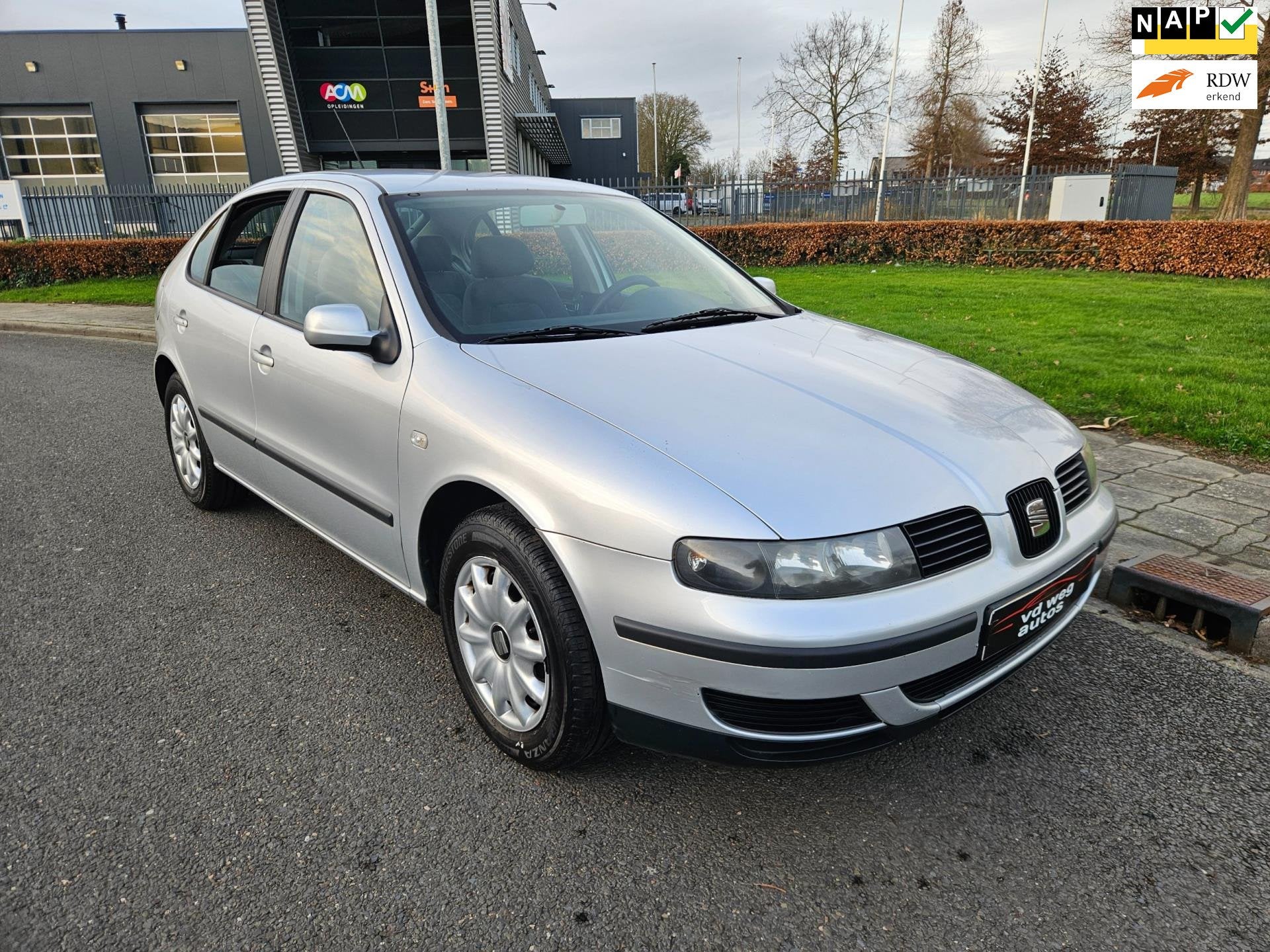 Seat Leon 1.4-16V Stella airco nieuwe apk, Auto's, Seat, Voorwielaandrijving, Gebruikt, 1136 kg, 4 cilinders