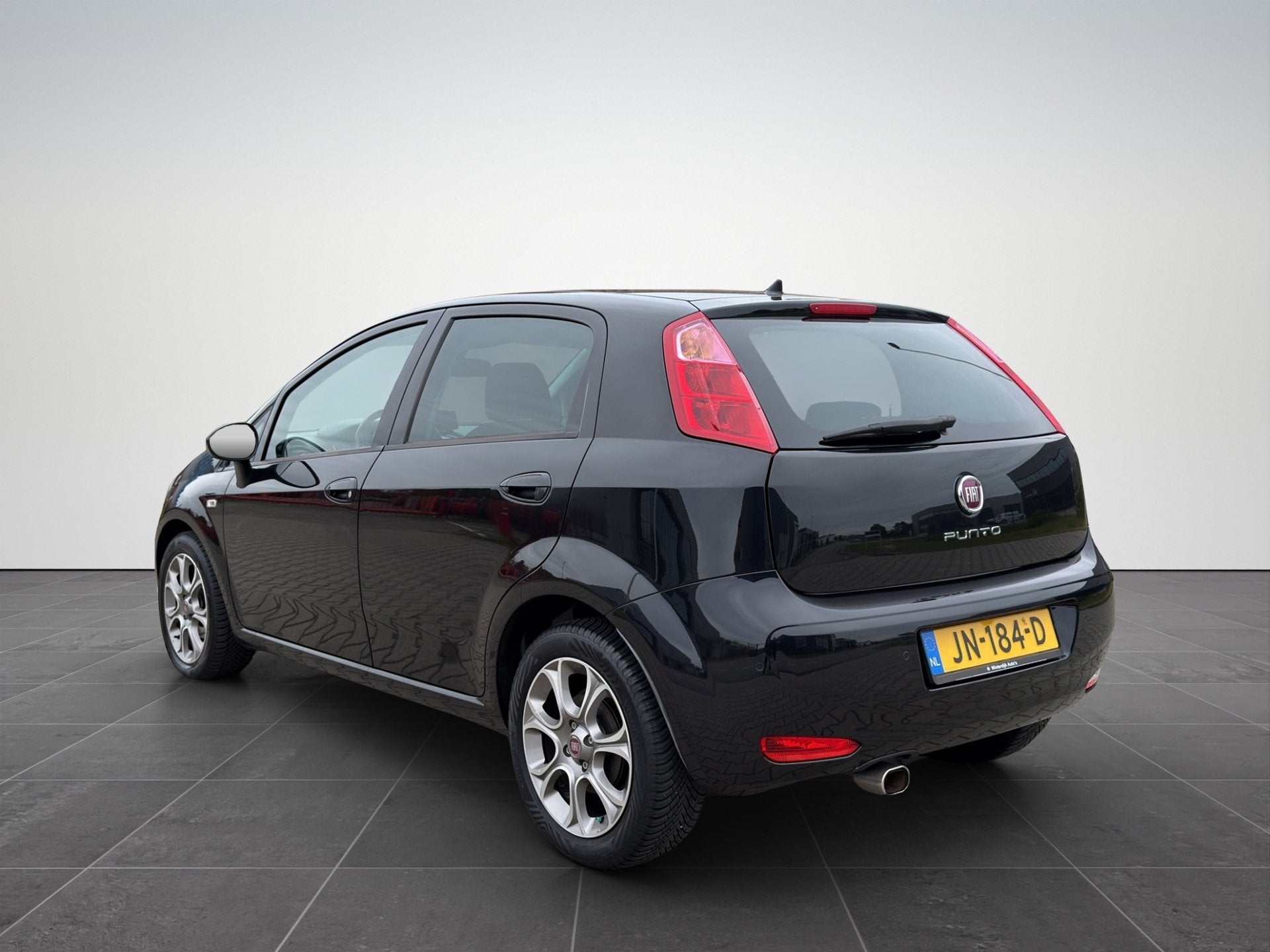 Fiat Punto Evo 0.9 TwinAir Lounge Clima|Cruise|Navigatie|NAP, Voorwielaandrijving, Gebruikt, Euro 6, 100 pk