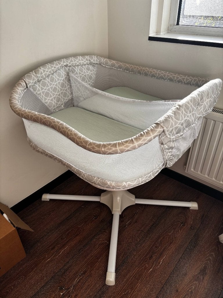 HALO BassiNest Twin Sleeper for twins, Kinderen en Baby's, Ophalen, Zo goed als nieuw, Wieg