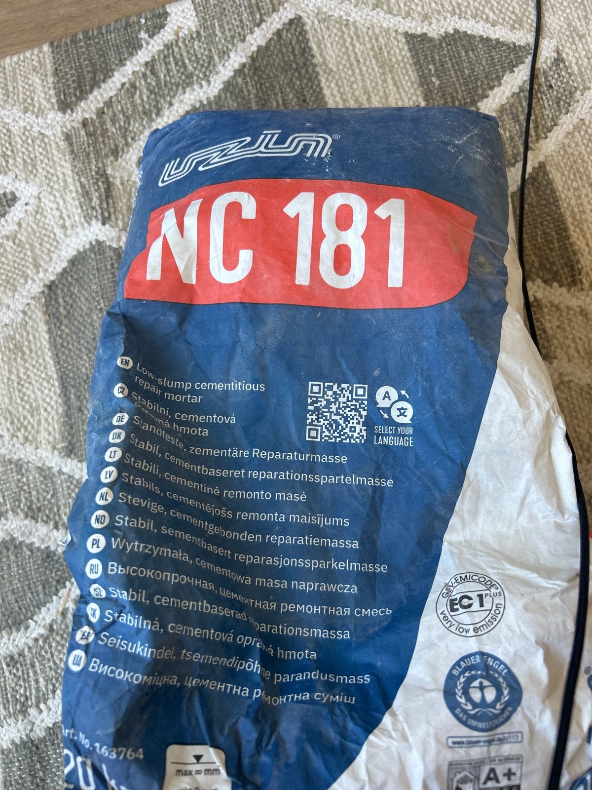 Halve zak Uzin NC181 cementgebonden reparatiemassa, Ophalen of Verzenden, Gebruikt