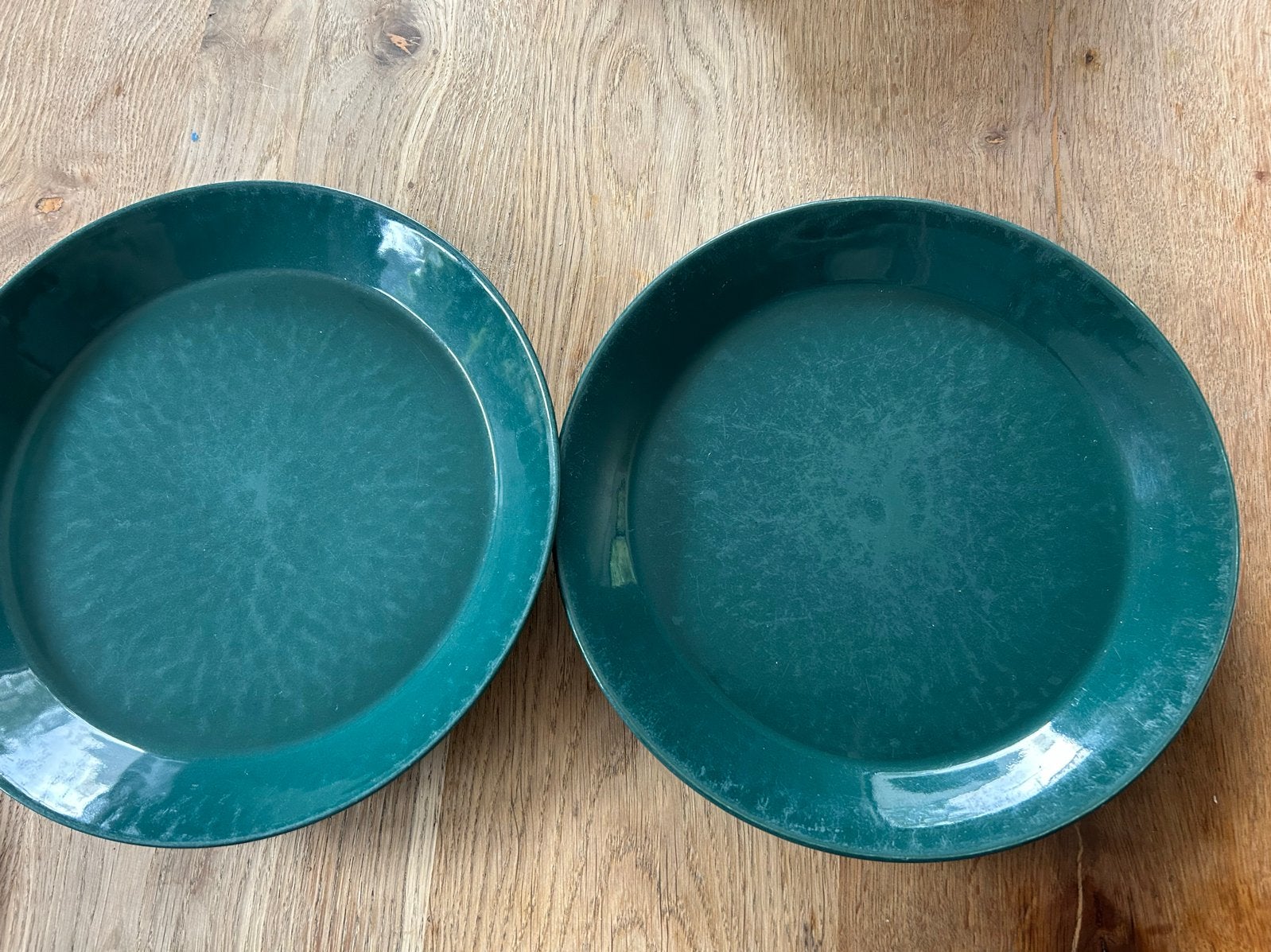 2 Arabia Kilta/Teema (Iittala) 25,5-26 cm Groene Borden, Ophalen of Verzenden