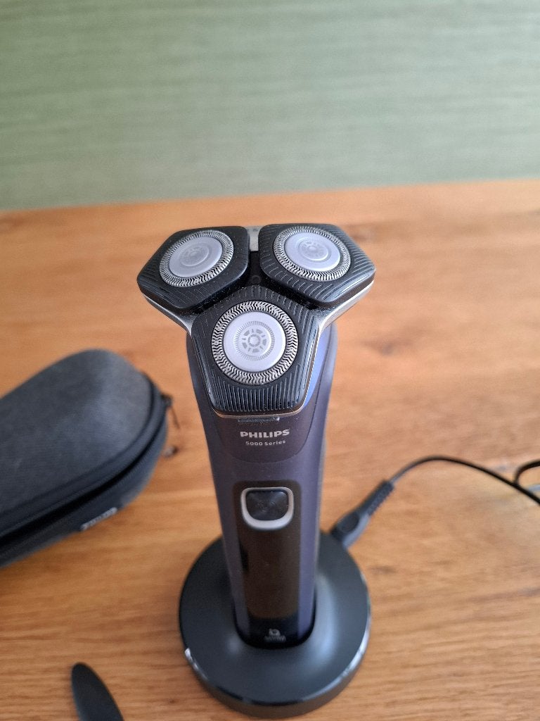 Philips series 5000 Scheerapparaat, Ophalen of Verzenden, Zo goed als nieuw, Scheren en Epileren