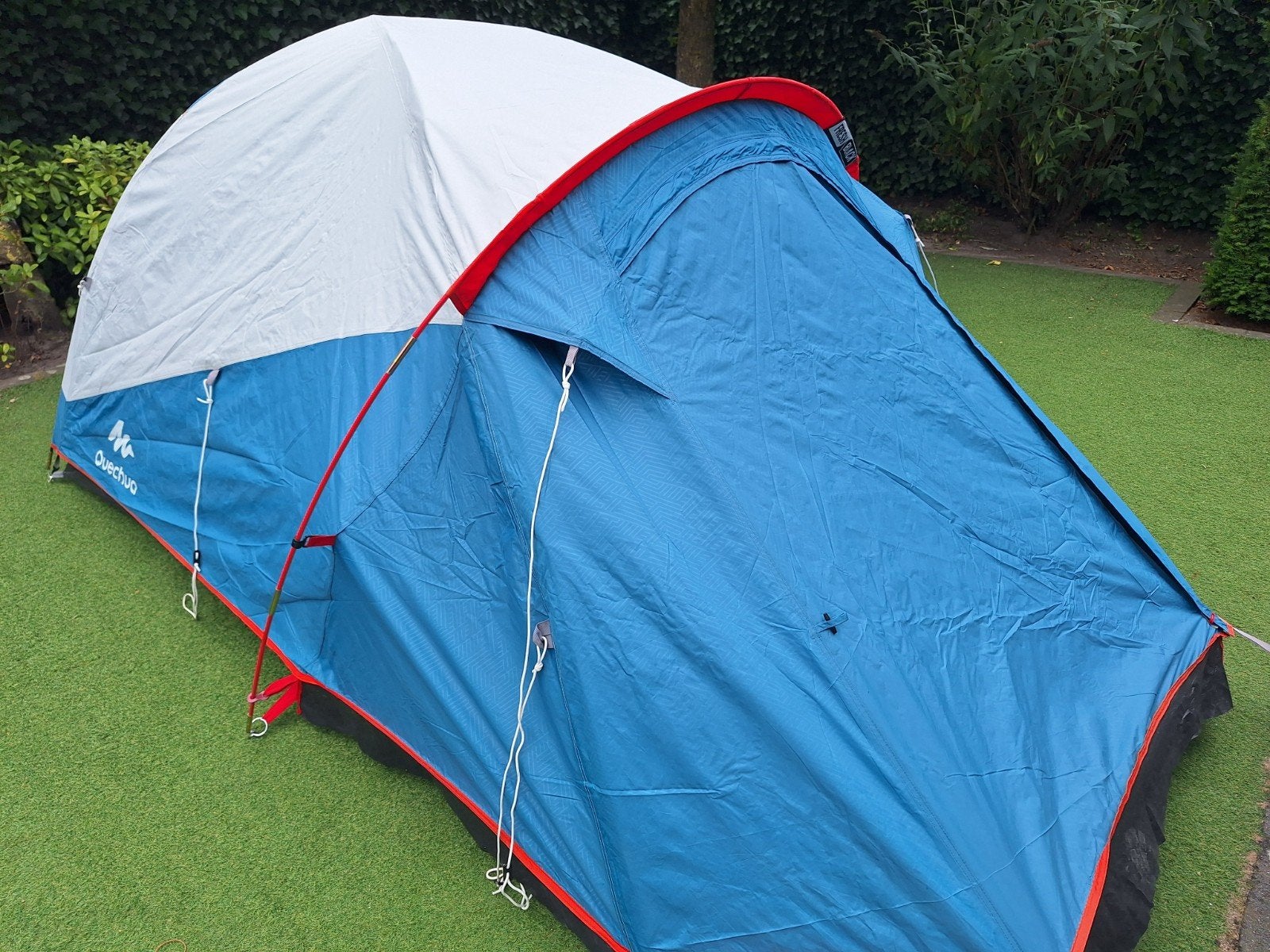 Quechua Arpenaz 2 XL Fresh & Black tent, 2 personen, Ophalen, Zo goed als nieuw, Tot en met 2