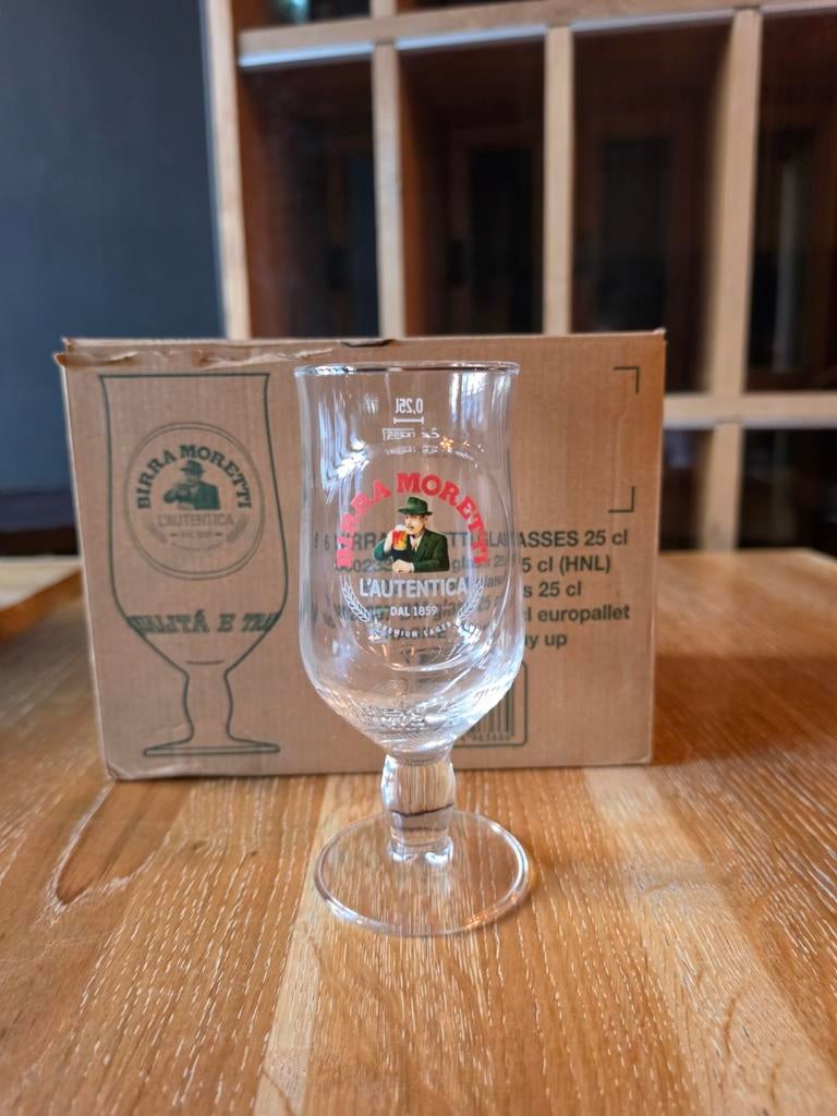 Birra Moretti bierglas - 25 cl, Huis en Inrichting, Ophalen, Nieuw, Overige merken, Glas