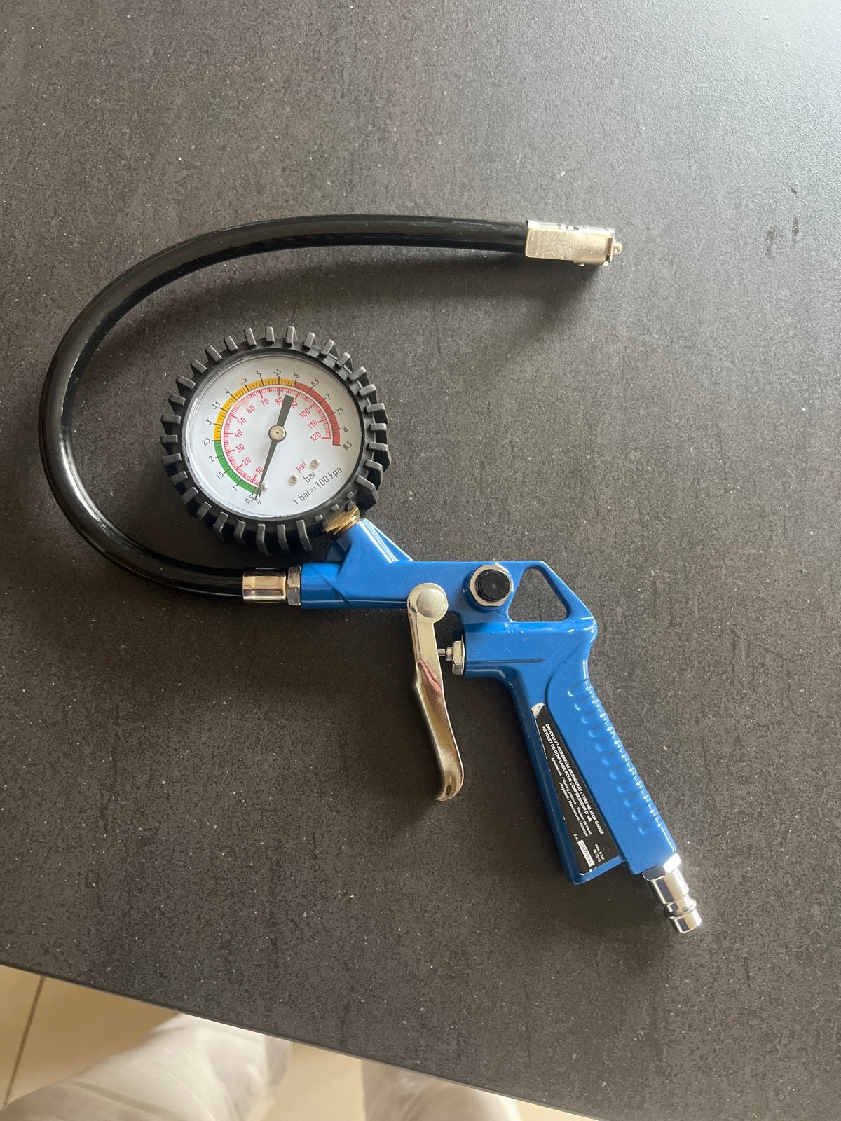 Airpress - Blaaspistool met Bandenspanningsmeter, Ophalen of Verzenden, Zo goed als nieuw