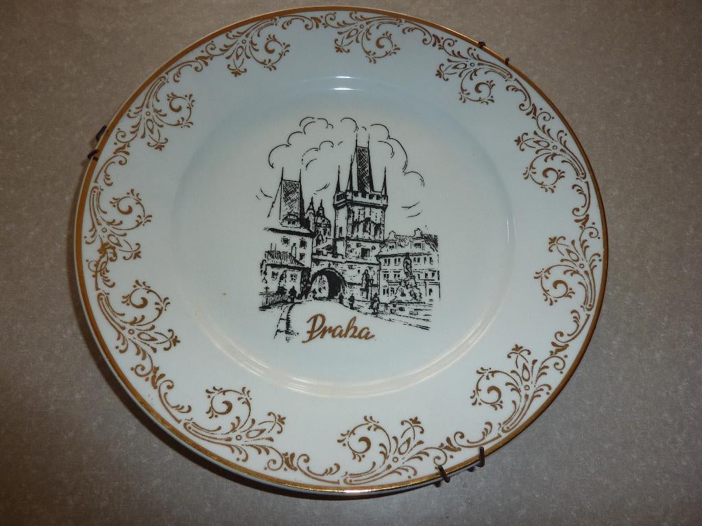 oude schotel wandbord uit praag, Ophalen of Verzenden