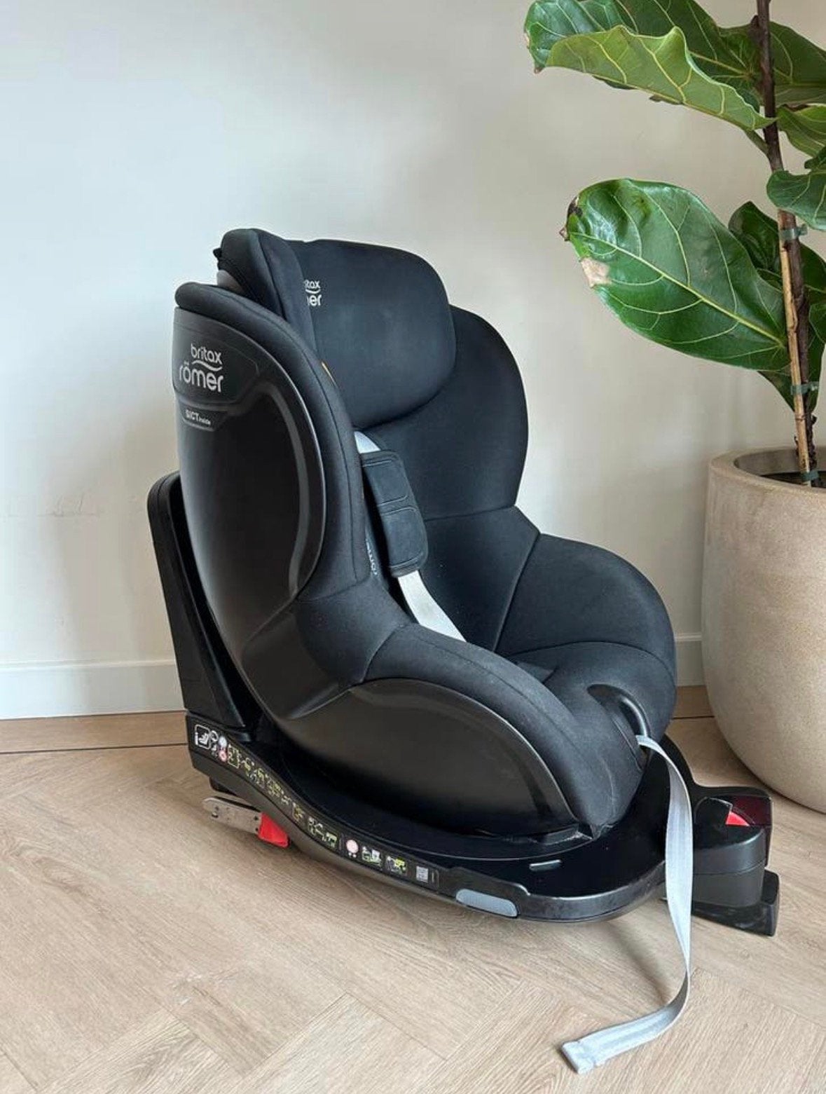 Britax Römer Dualfix, Ophalen, Romer, 15 t/m 36 kg, Zo goed als nieuw