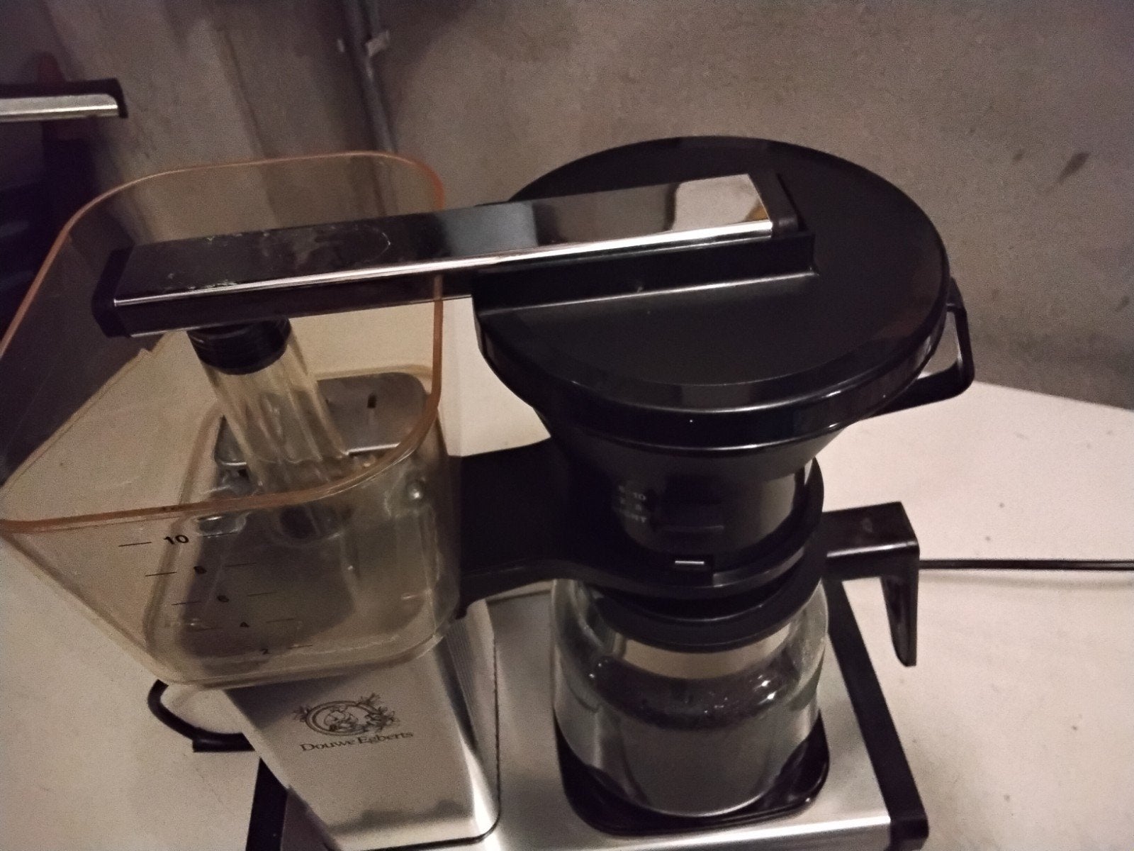 Douwe Egberts Technivorm Moccamaster koffiezetapparaat, Gebruikt, 10 kopjes of meer, Koffiemachine, Gemalen koffie