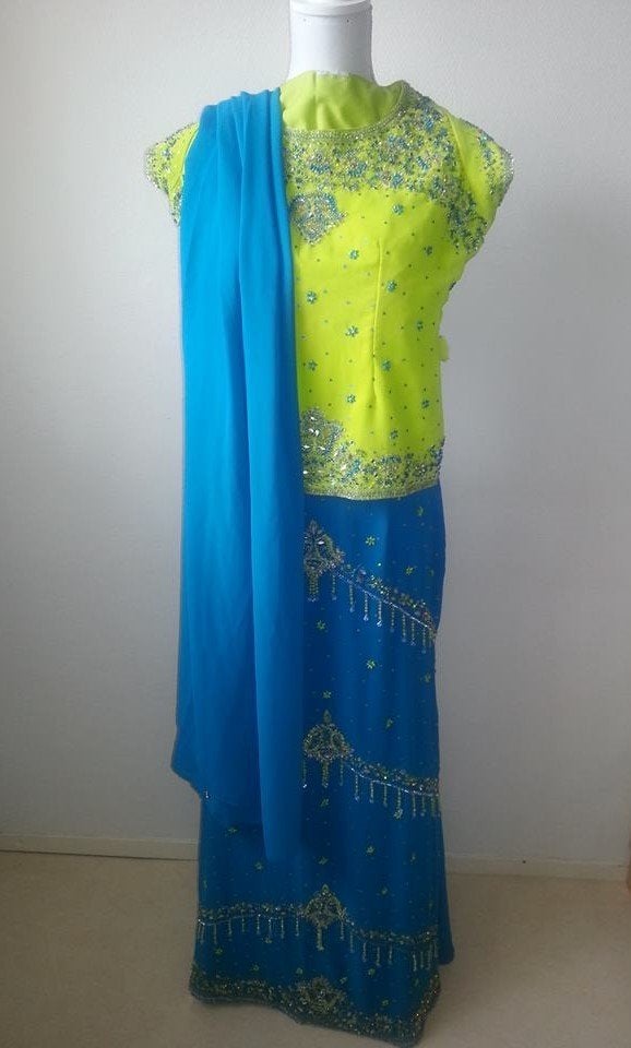 Ghagra blauw-groen, Kleding | Dames, Overige typen, Overige kleuren, Zo goed als nieuw, Ophalen