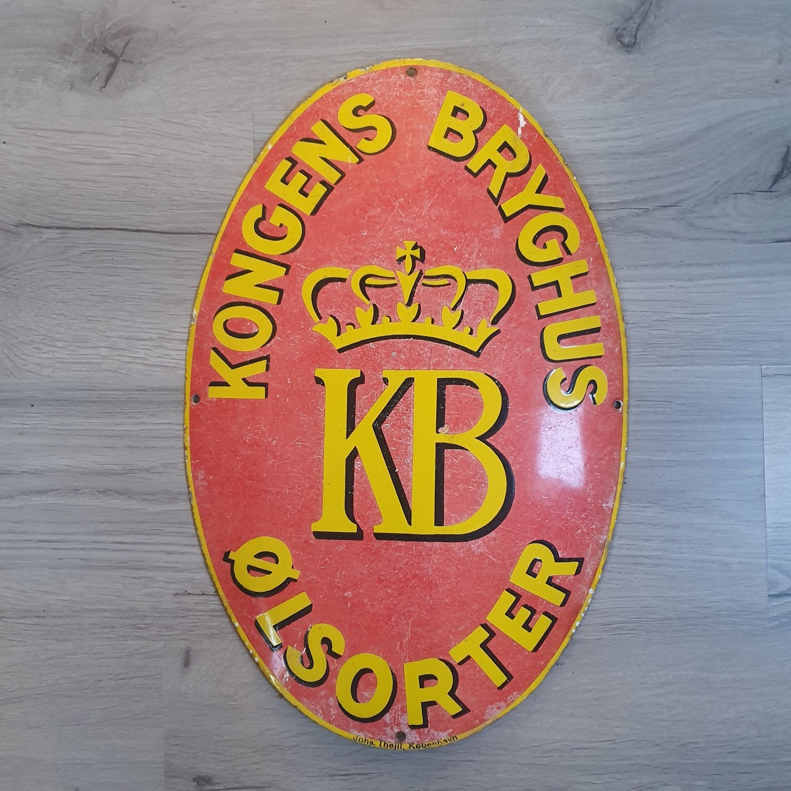 Emaille reclamebord 'Kongens Bryghus', Ophalen