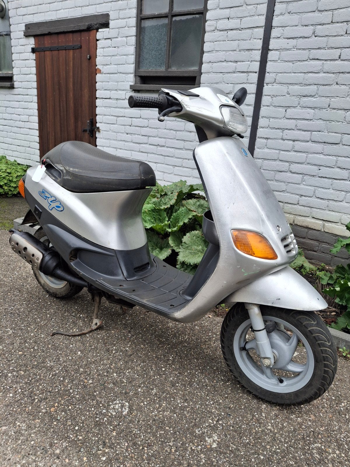 Piaggio Zip type 2 - opknapper, Ophalen