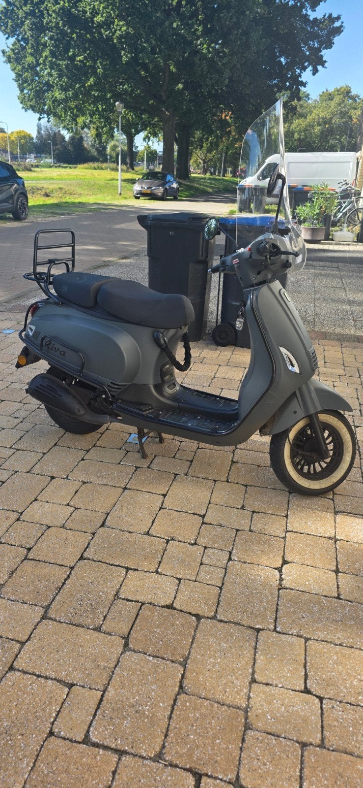 Riva Luxury Scooter - Zo goed als nieuw, Ophalen, Zo goed als nieuw, Benzine, Overige merken