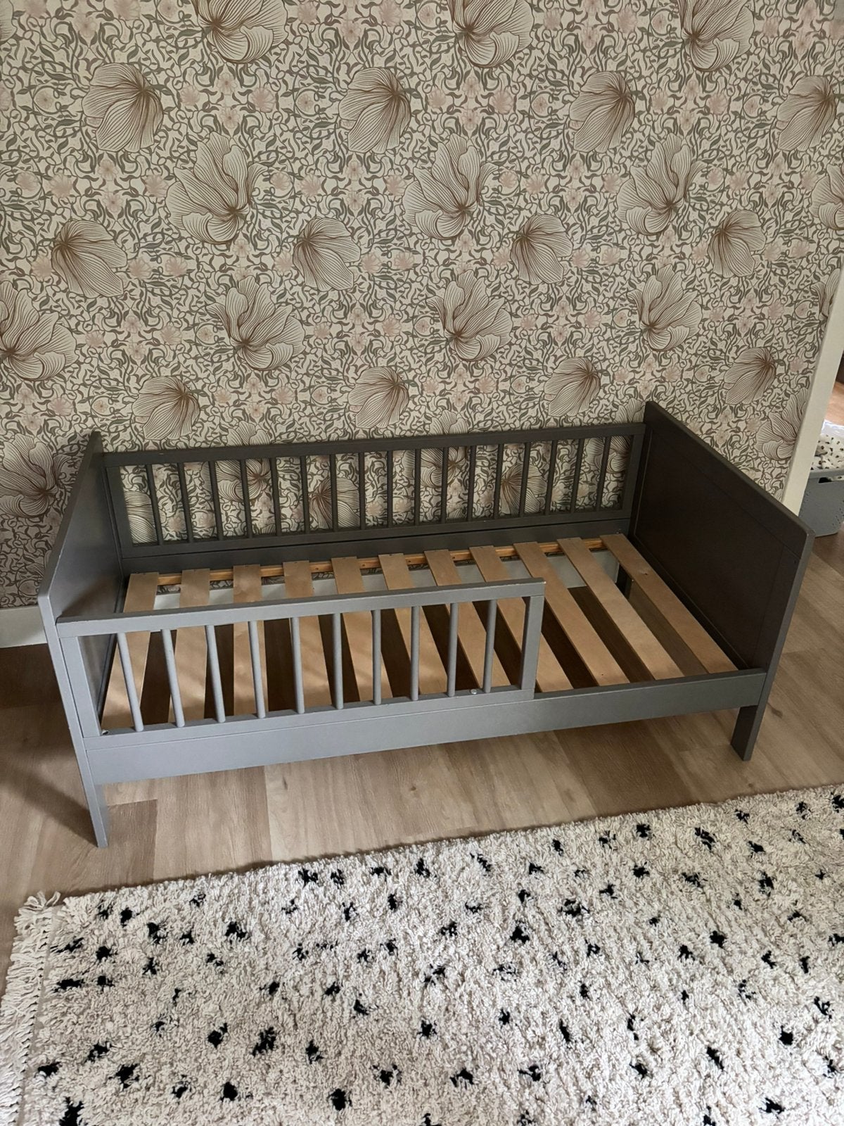 Petit Amelie peuterbed grijs, Ophalen, 70 tot 85 cm, 140 tot 160 cm, Zo goed als nieuw