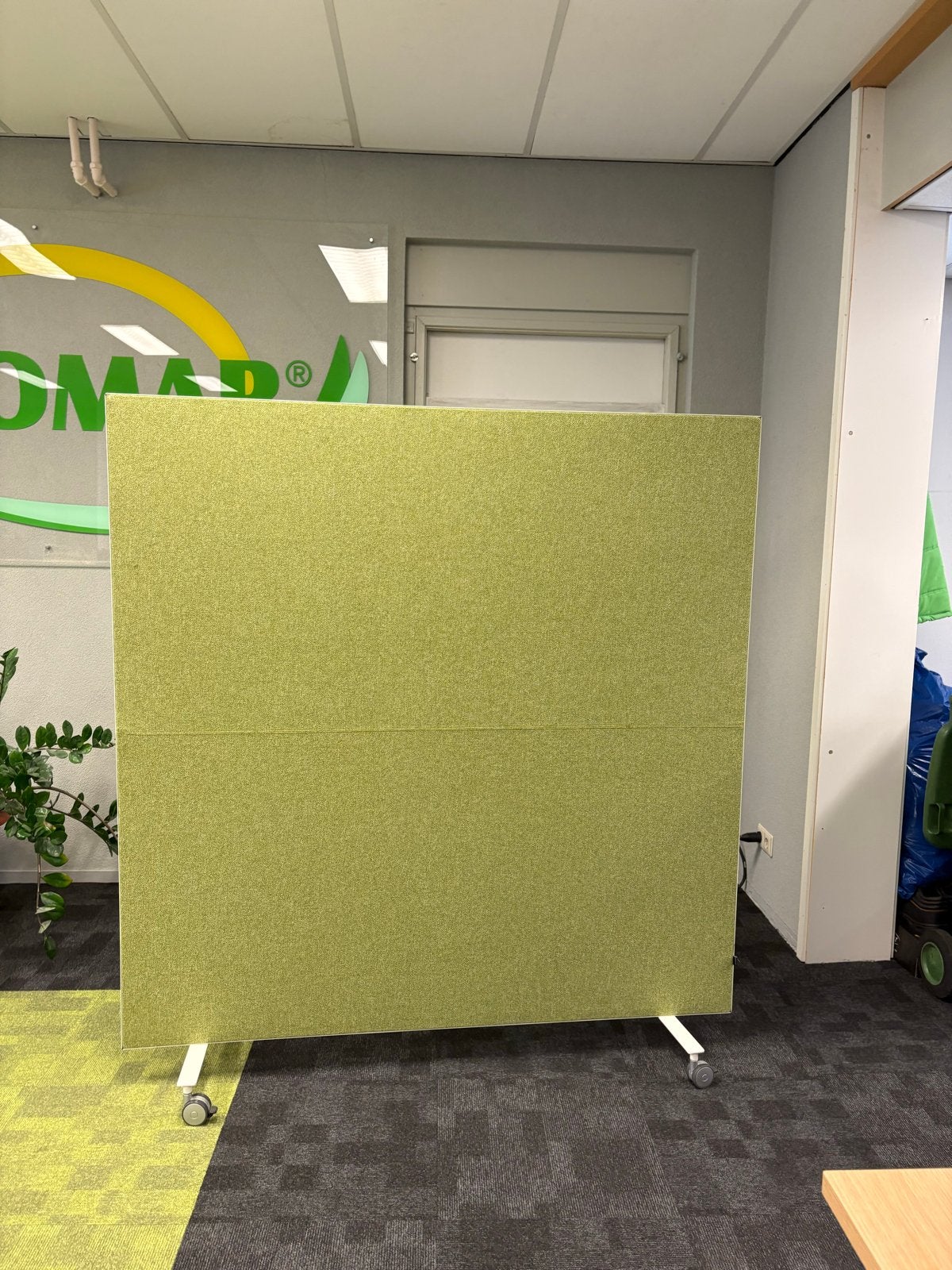 Groene akoestische scheidingswand van markant, Ophalen, Gebruikt