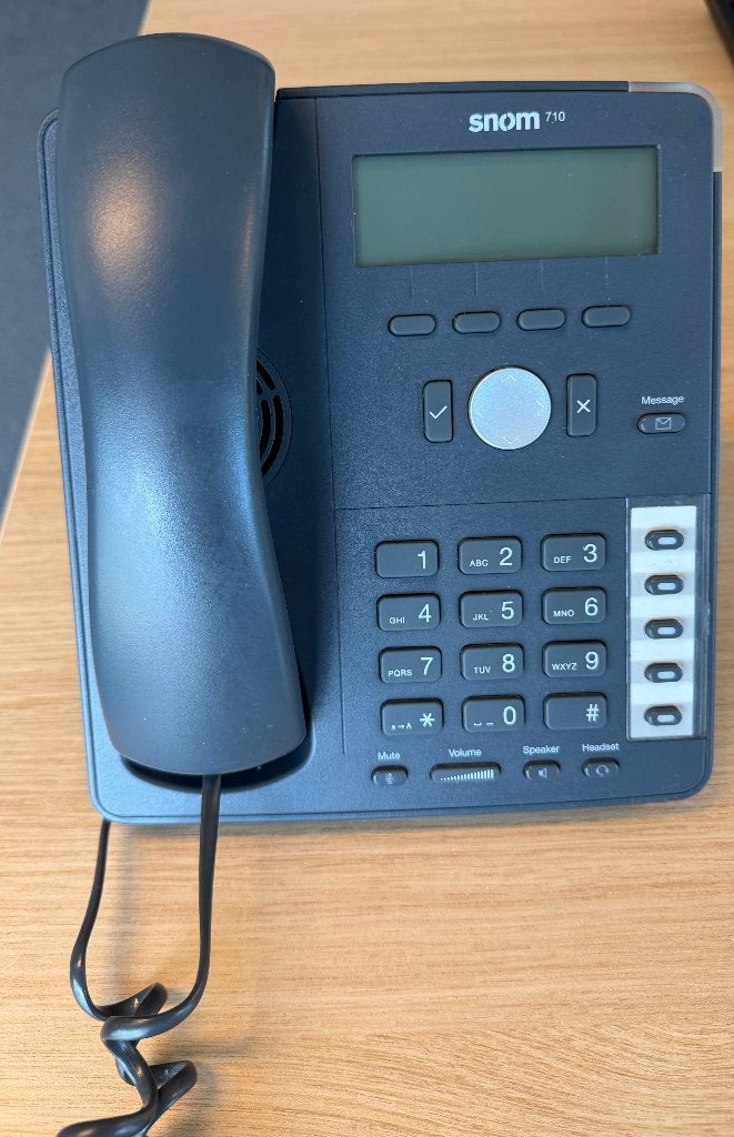 SNOM 710 VOIP TELEFOON VAST 4 STUKS, Ophalen of Verzenden, Gebruikt, Telefoon