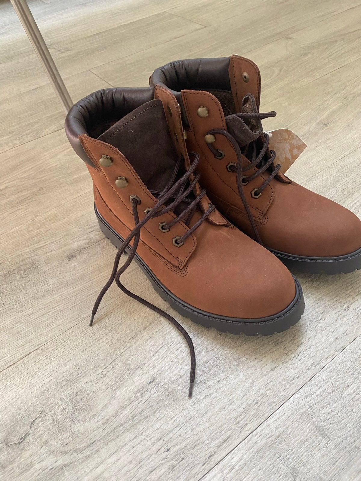 Aigle Elton Laarzen - Nieuw, Maat 40, Bruin, Ophalen of Verzenden, Nieuw, Bruin, Lage of Enkellaarzen