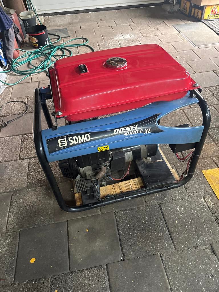 SDMO Diesel 4000 EXL Aggregaat, Ophalen, Gebruikt, Elektrisch startend, Dieselolie