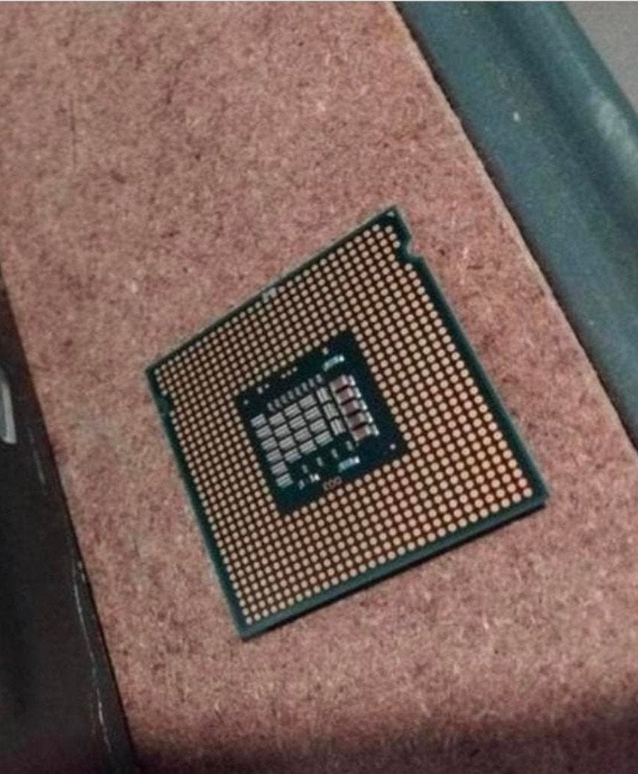 Intel 86 e8400 processor core 2 duo

Prijs 15, Ophalen of Verzenden, 3 tot 4 Ghz
