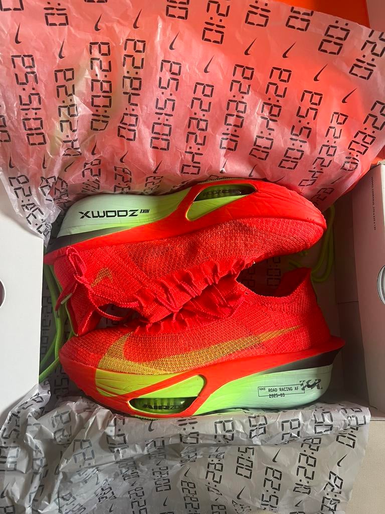 Nike alphafly 3 maat 44.5 nieuw in doos, Ophalen of Verzenden, Zo goed als nieuw