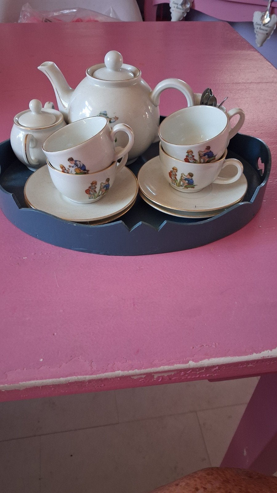 Vintage kinderserviesje met theepot en kopjes, Ophalen of Verzenden