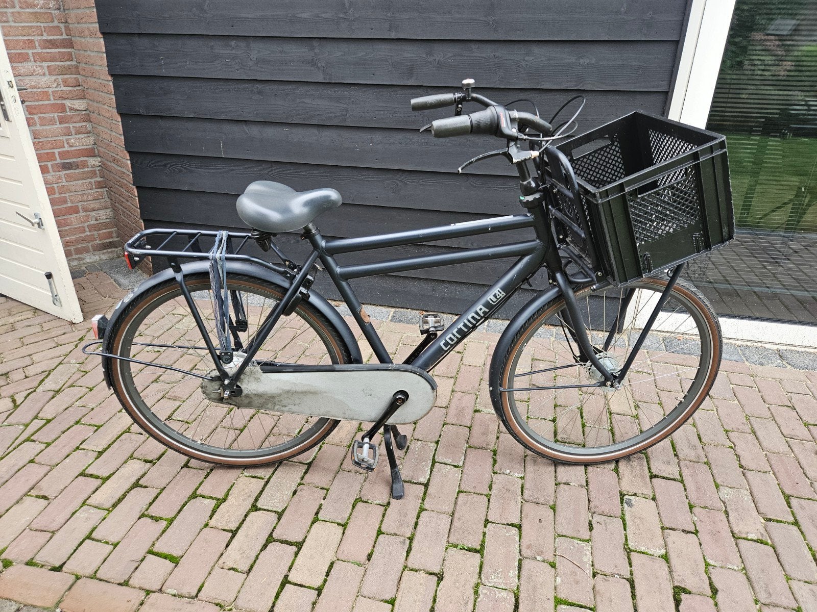 Cortina U4 Transportfiets - Zwart/blauw frame 56, met voordr, Fietsen en Brommers, Fietsen | Dames | Damesfietsen, Versnellingen