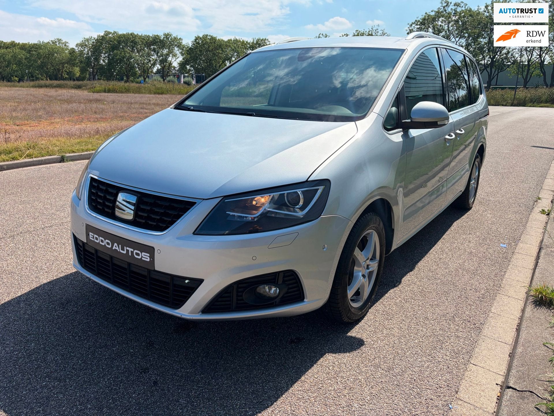 Seat Alhambra 1.4 TSI Style Veel opties BTW auto, Auto's, Dealer onderhouden, Gebruikt, Beige, 150 pk