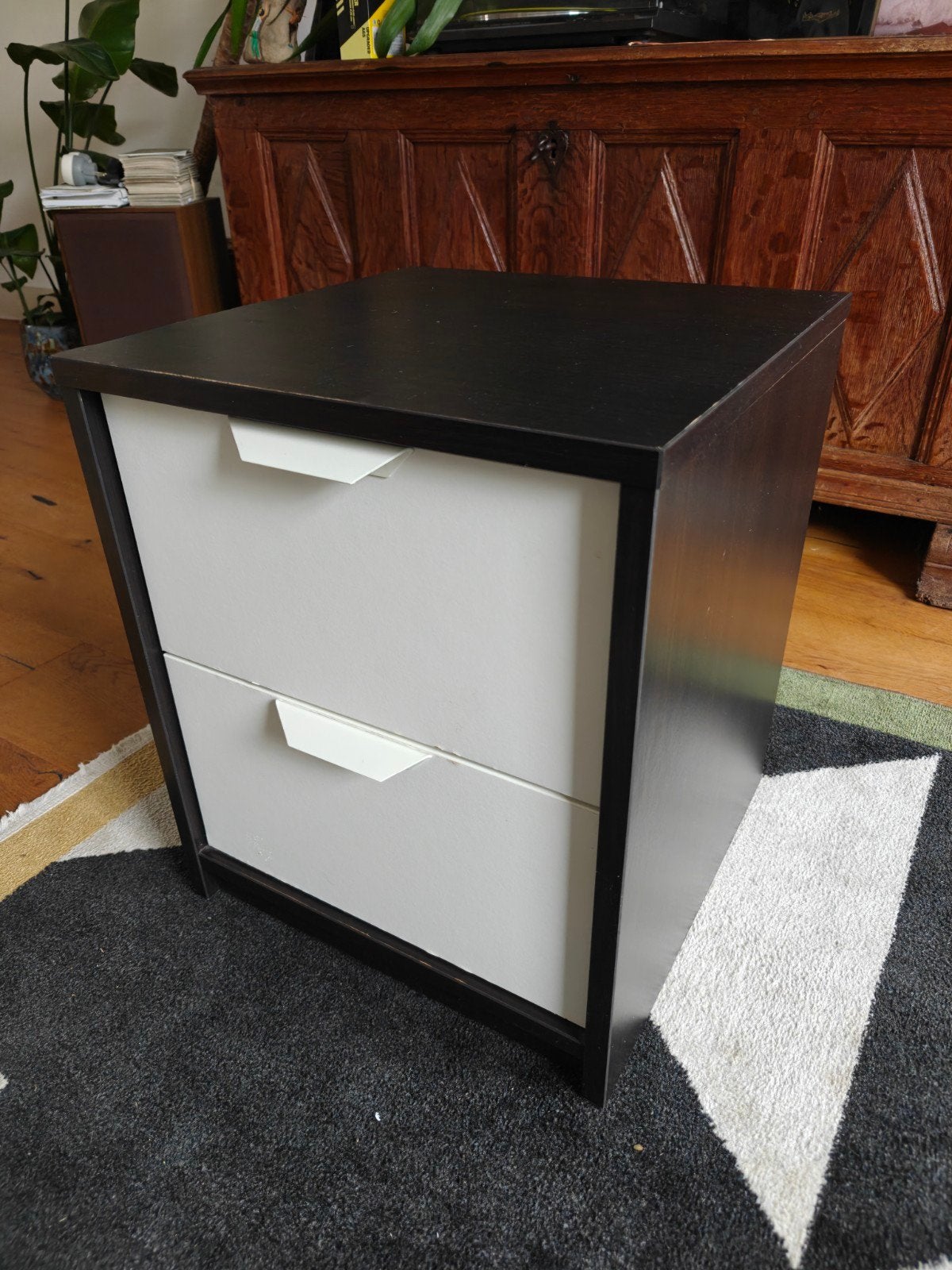 Ikea Askvoll nachtkastje in goede staat, Ophalen, Minder dan 45 cm, Zo goed als nieuw, Minder dan 55 cm