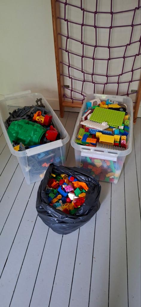 Grote partij Duplo met treinbaan en diverse sets, Kinderen en Baby's, Speelgoed | Duplo en Lego, Ophalen, Inclusief minifiguren