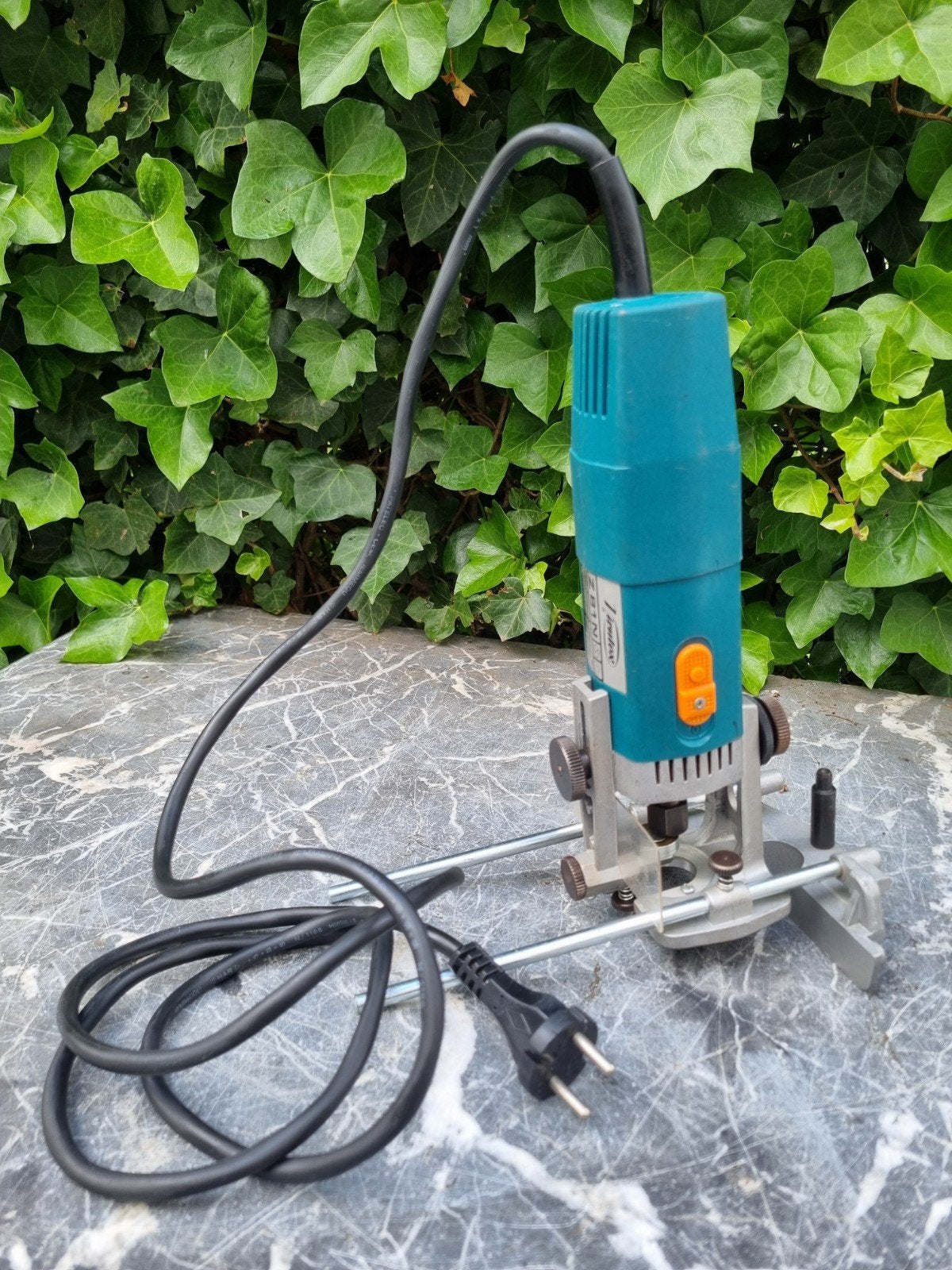 Virutex Z81N Bovenfrees - Krachtige en Betrouwbare Router, Gebruikt, Virutex, Ophalen of Verzenden, Bovenfrees