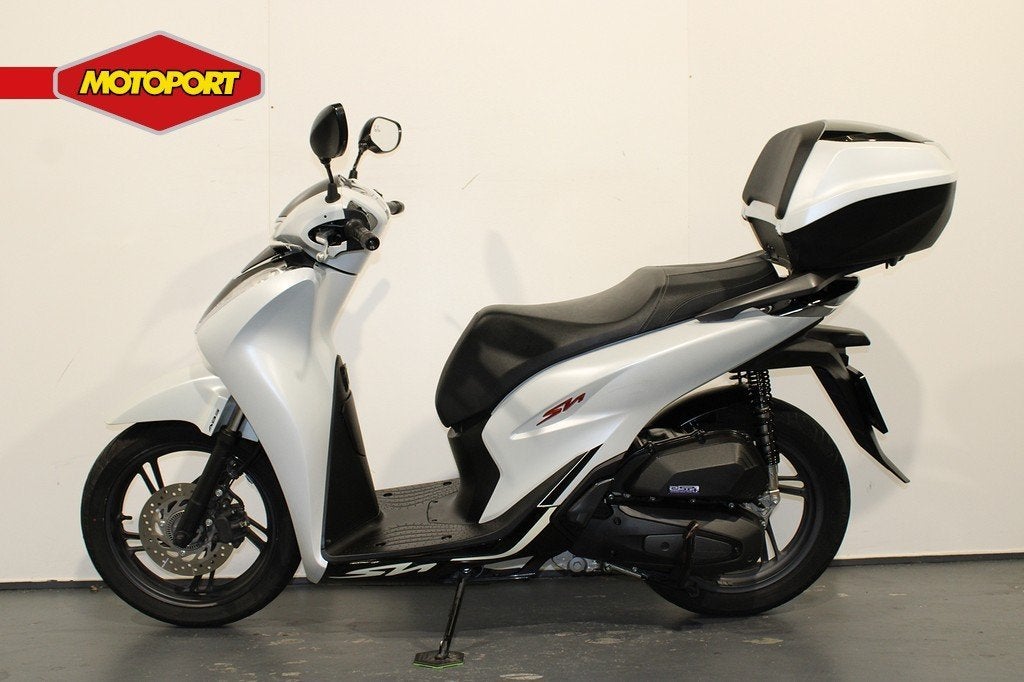 Honda SH 150 I (bj 2022), Scooter, Bedrijf, Mc.benelux@honda-eu.com, Honda Motor Europe Ltd. Belgian Branch