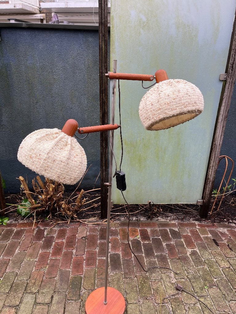 Deens Design vloerlamp teak & geweven kappen  jaren '60/'70, Ophalen, Gebruikt, Natuurlijk materiaal, E27 (groot)